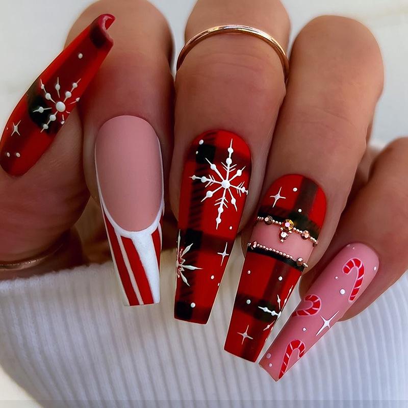 

Christmas Red Snowflake Long Pipe Frosted False Nails