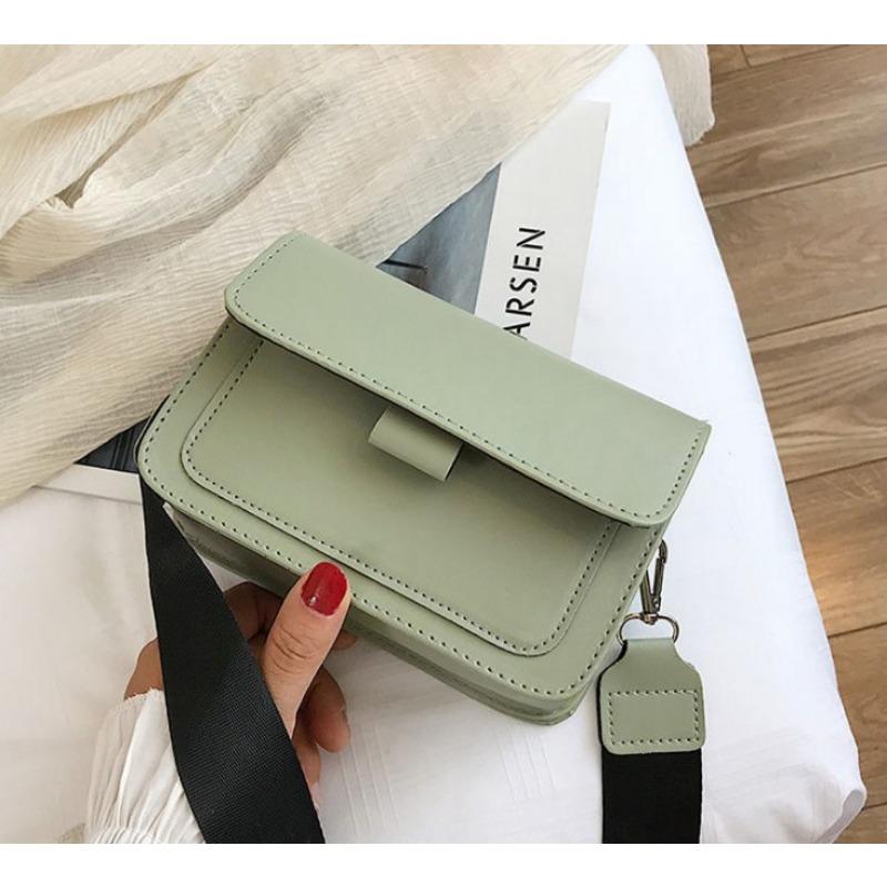 Small Bag Women's Spring New Trendy Versatile Wide Shoulder Strap Small Square Bag Retro Single Shoulder Crossbody