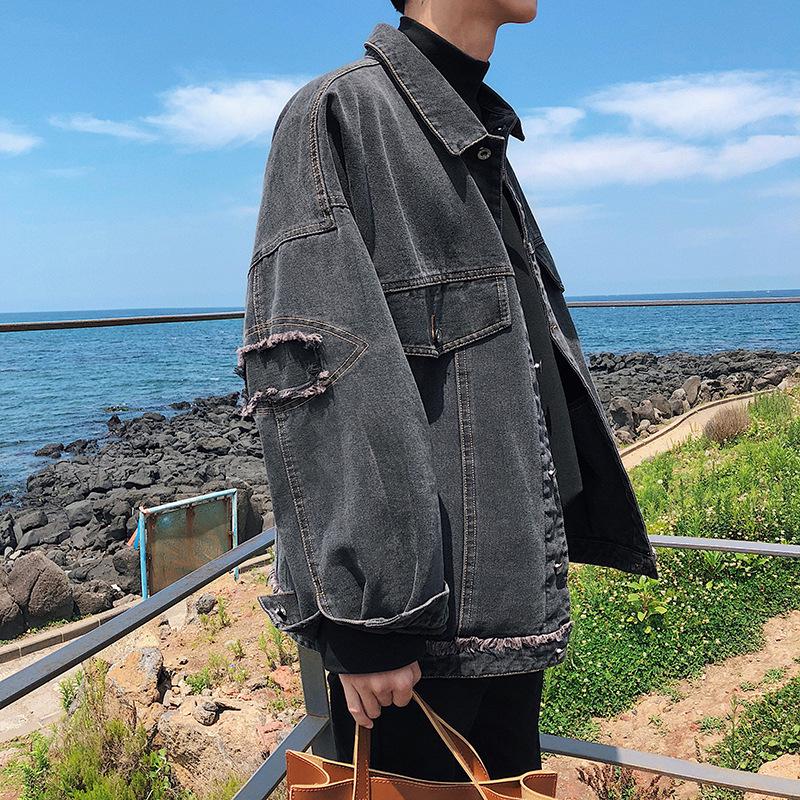 

Мужская джинсовая куртка свободного кроя в корейском стиле с рваными деталями - Весенняя, летняя, осенняя трендовая студенческая верхняя одежда M