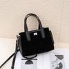 Echte Leder Damen Tasche Herbst Neu Vintage Matt Gespleißtes Rindsleder Kleine Quadratische Handtasche Boston Tragetasche