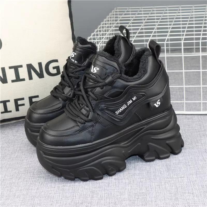 Fashion Retro Genuine Leather Ladies Designer Sneakers Outdoor Casual Thick Bottom Women Vulcanized Shoes 12CM Winter Popular