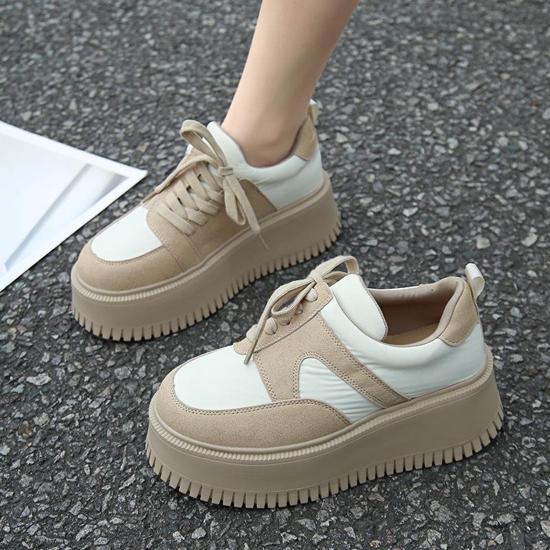 

Туфли на платформе в стиле ретро, белые, женские, 2024, новые туфли-маффины, увеличивающие рост, классические, универсальные, на шнуровке, на плоской подошве, повседневные туфли для сноуборда 35