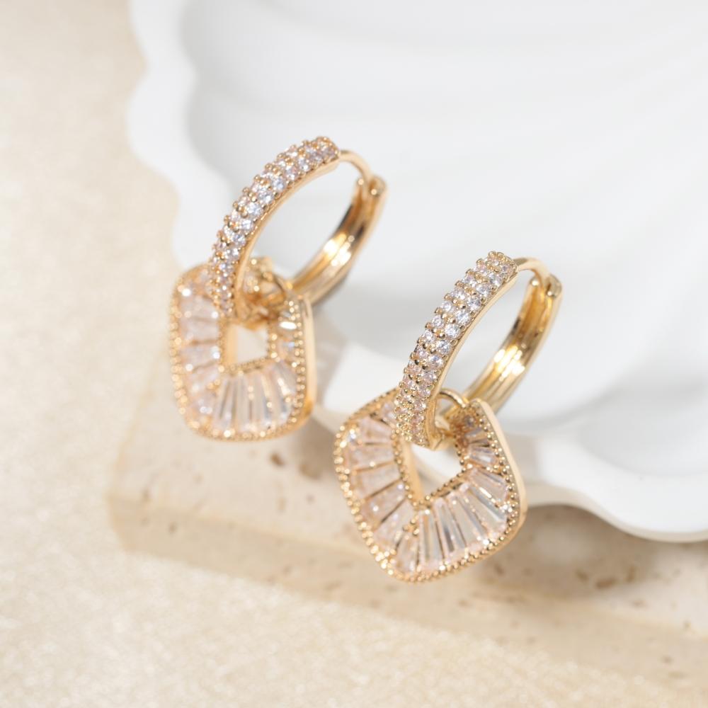 1 Pair Fashion Square Zirconia Dangle Earrings for Women Jewelry Wedding Party Accessories