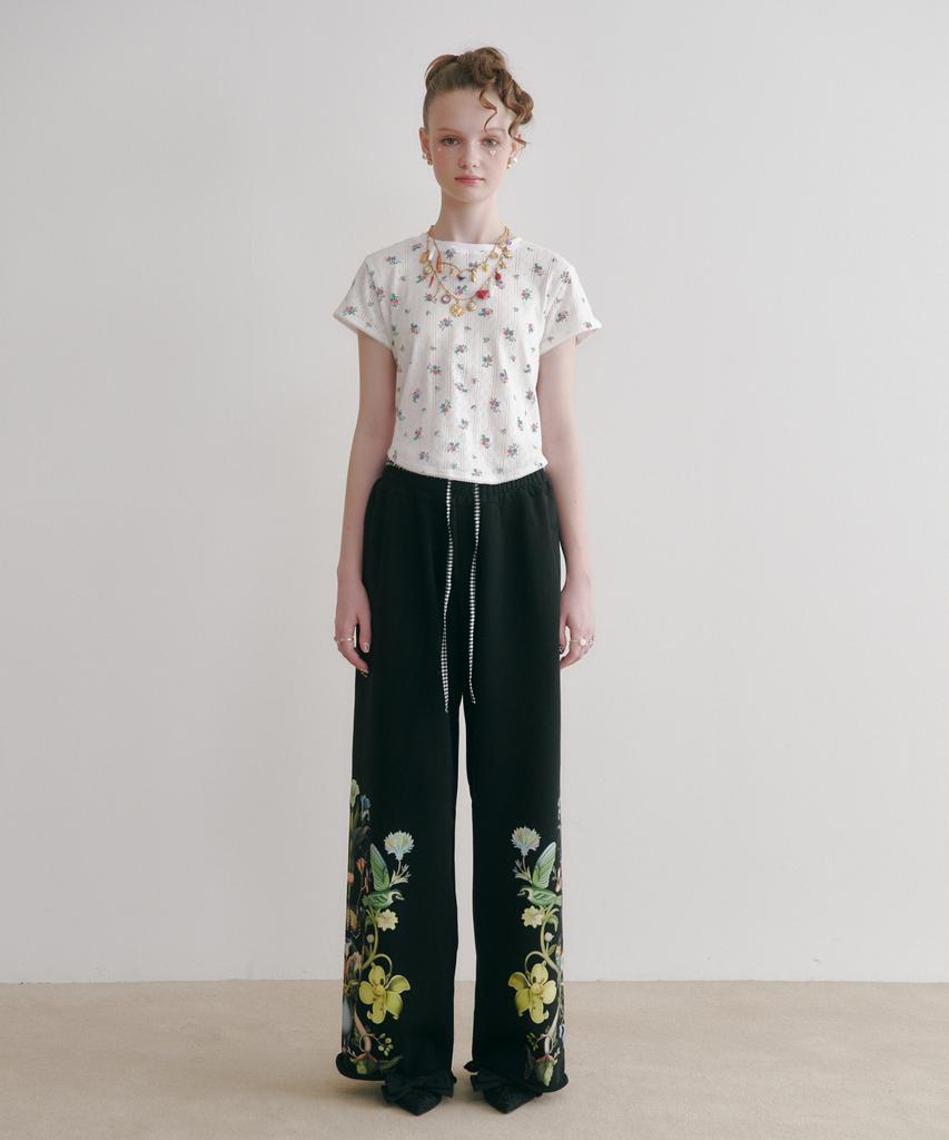 Tusyesongjeu Black Flower Print Wide Jogger Pants