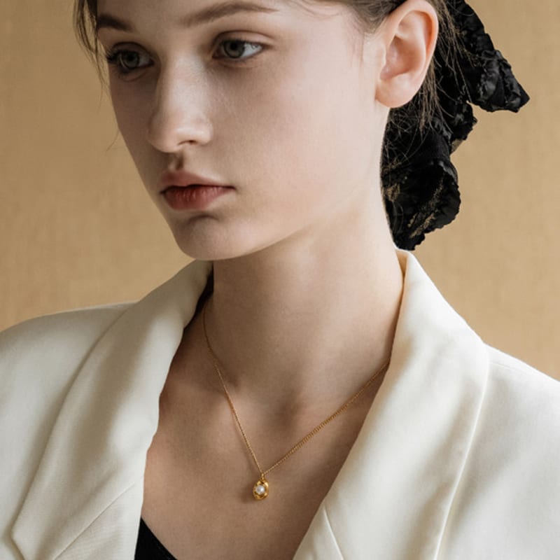 HAS HON014 Antique Pearl pendant Necklace