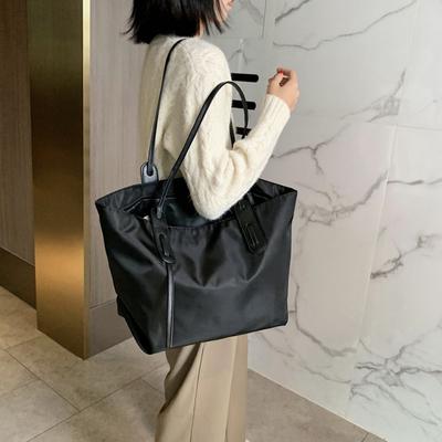 Tote Bag For Women Nylon Large Capacity Shoulder Bag With Zipper Underarm Bag Solid Color For Work Travel Shopping Shopper Bag
