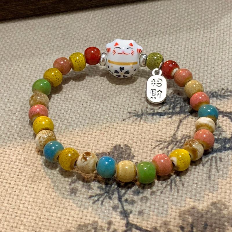 Bracelet Chat Porte-Bonheur Dessin Animé Mignon Pour Femmes Filles Bracelets Élastiques Colorés à Perles Breloques Chat en Céramique Bijoux Cadeaux