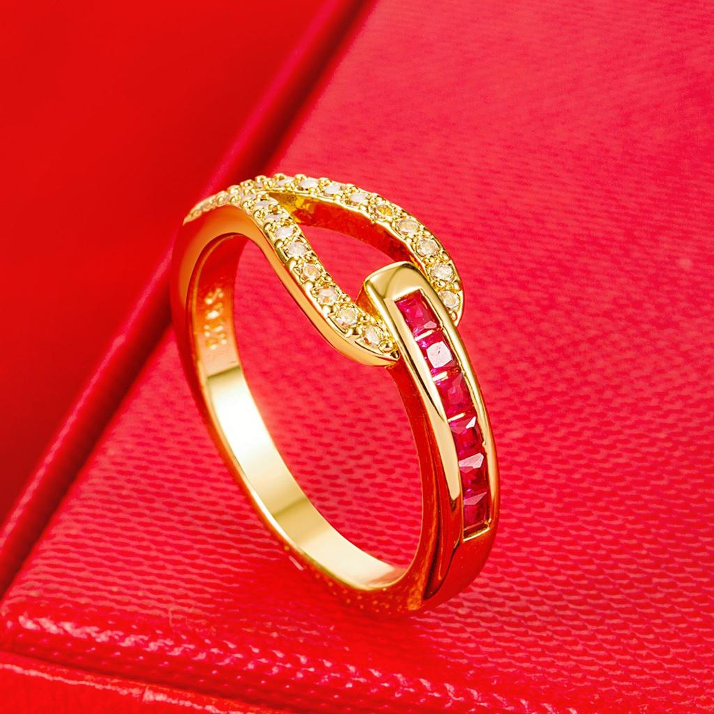 Fashionable Label Head Pocket Diamond Ring