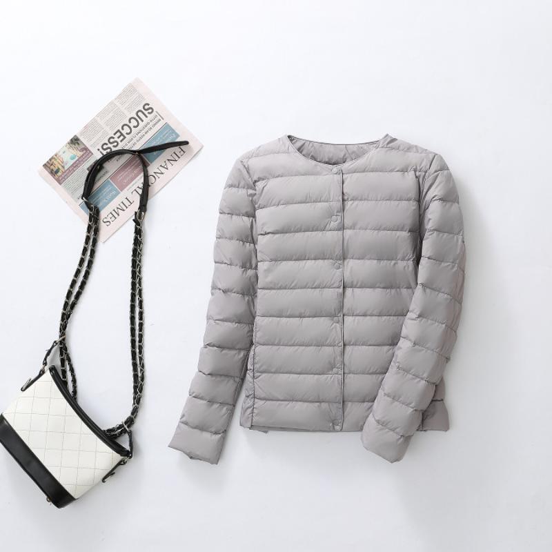 Nové dámské jednobarevné lehké péřové kabáty bez límce na knoflíky Teplá krátká péřová bunda Měkká pohodlná zateplená Slim krátká prošívaná bunda