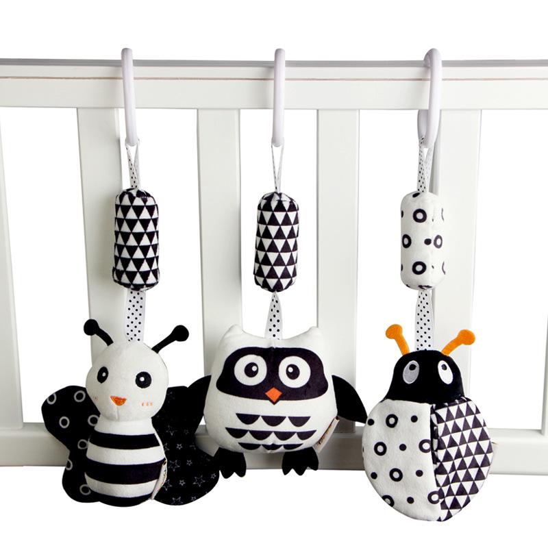 Black and White Newborn Visual Stimulation Toy