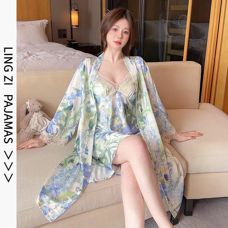 1111 Sweet Morning Flower Ice Silk Pajamas Pajamas Two Women's Summer Ice Ribbon Chest Pad Loungewear Three-piece Set