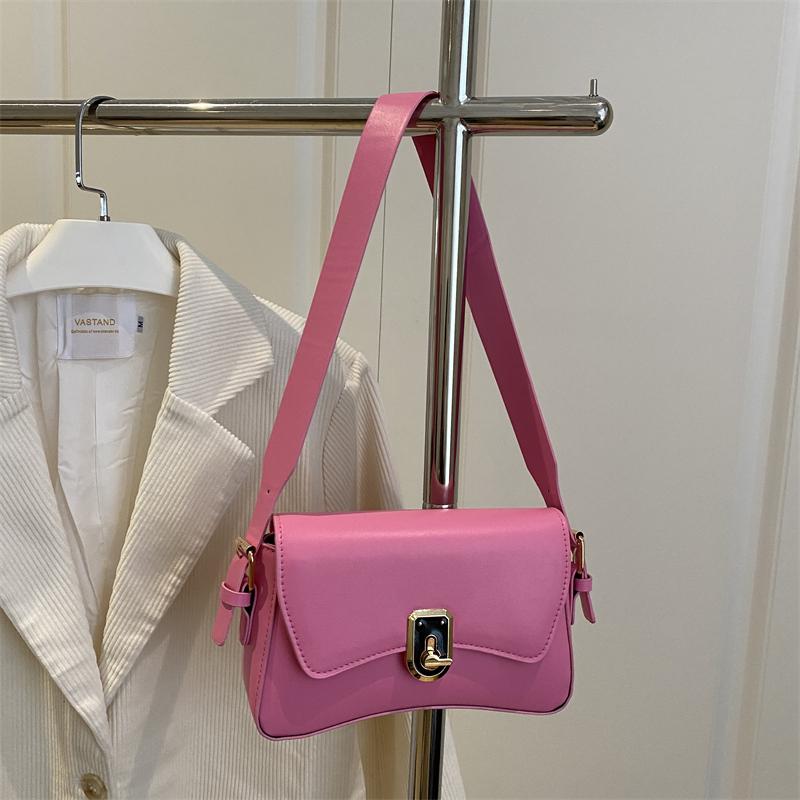 

Classic Women s Crossbody Shoulder Bags 2026 Summer Autumn Textured PU Leather Small Square Bag Lady Daily Commuter Satchel Handbags рожевий