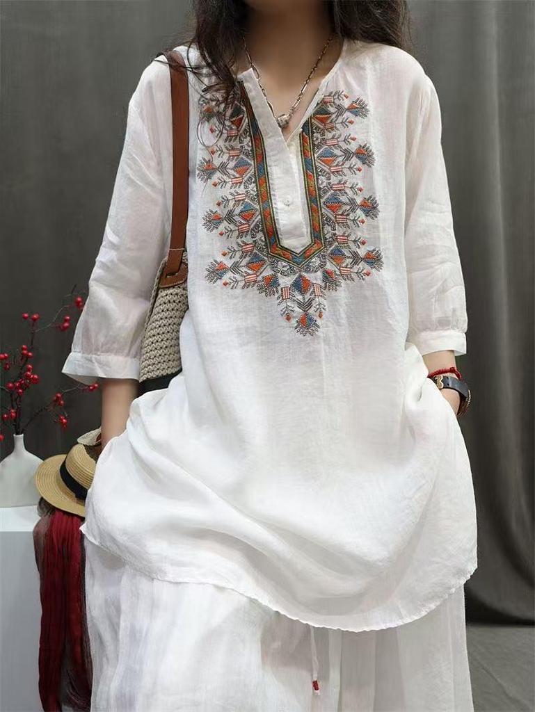 Plus Size Casual Embroidered Cotton-Linen Shirt: Spring & Autumn Retro Style