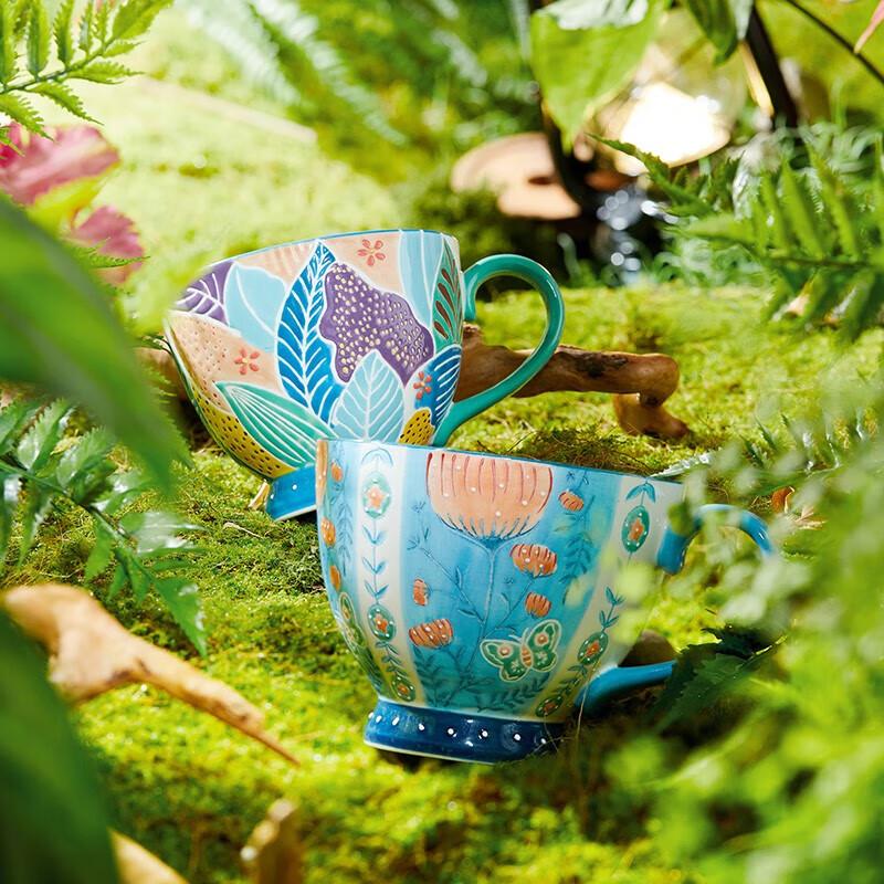 JOYYE Hand-Painted Jungle Ceramic Mug