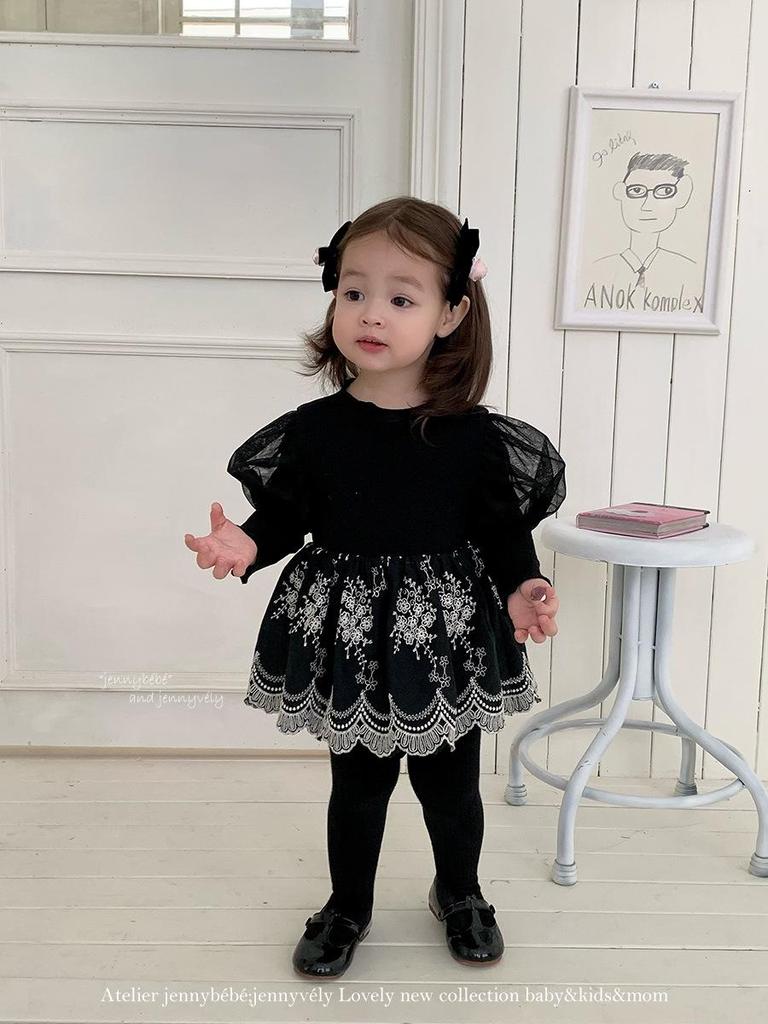 Frühling 2026 Hepburn-Stil Baby-Mädchen Stramplerkleid – Stilvoller Bestickter Prinzessinnen-Body