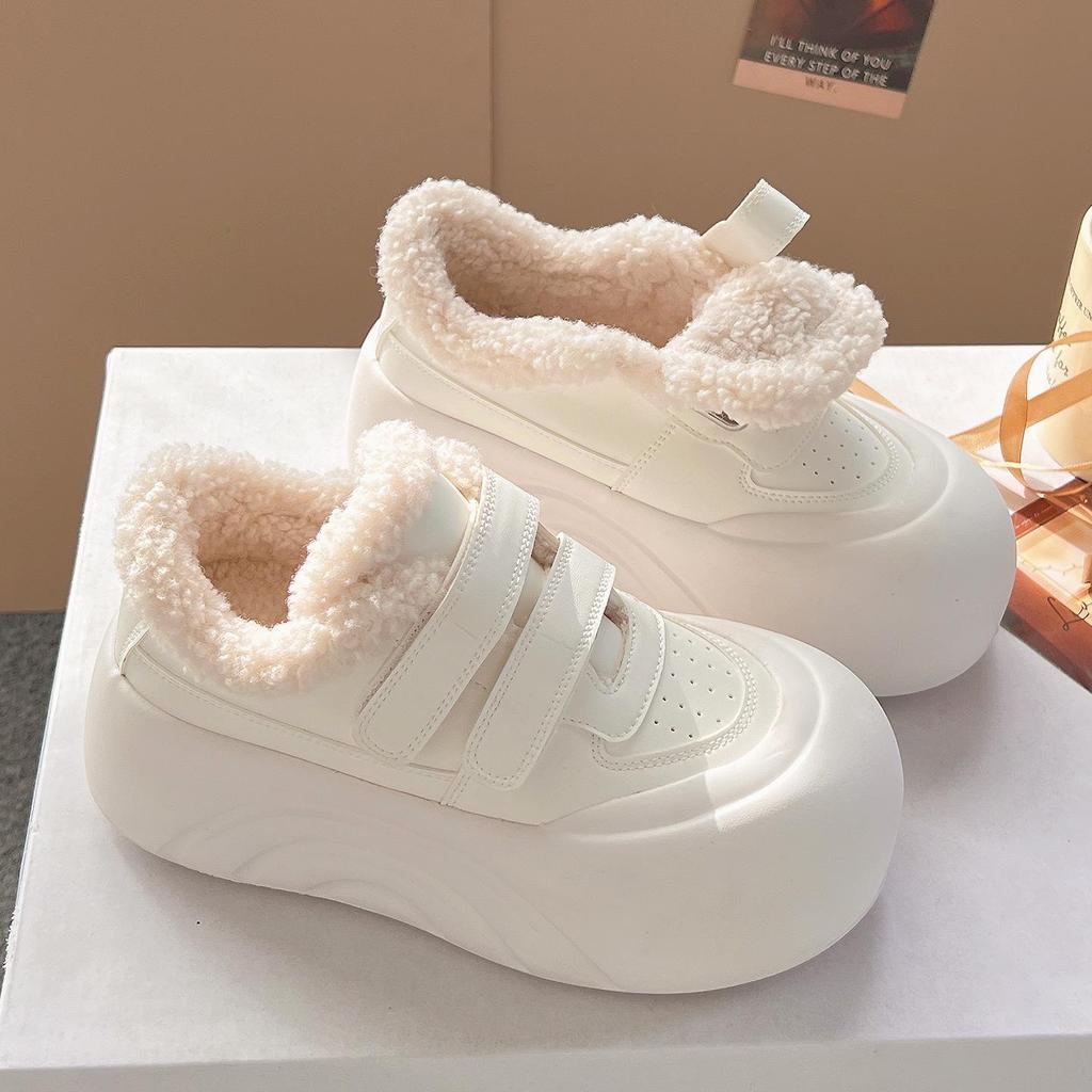 Autumn/Winter Casual Thick-Soled White Loafers with Fleece Lining for Warmth, Big-Toe Design, Model XY-A709