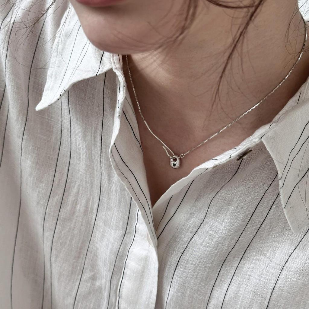 S925 Sterling Silver Geometric Pendant Necklace for Women - Cool, High-End Clavicle Chain