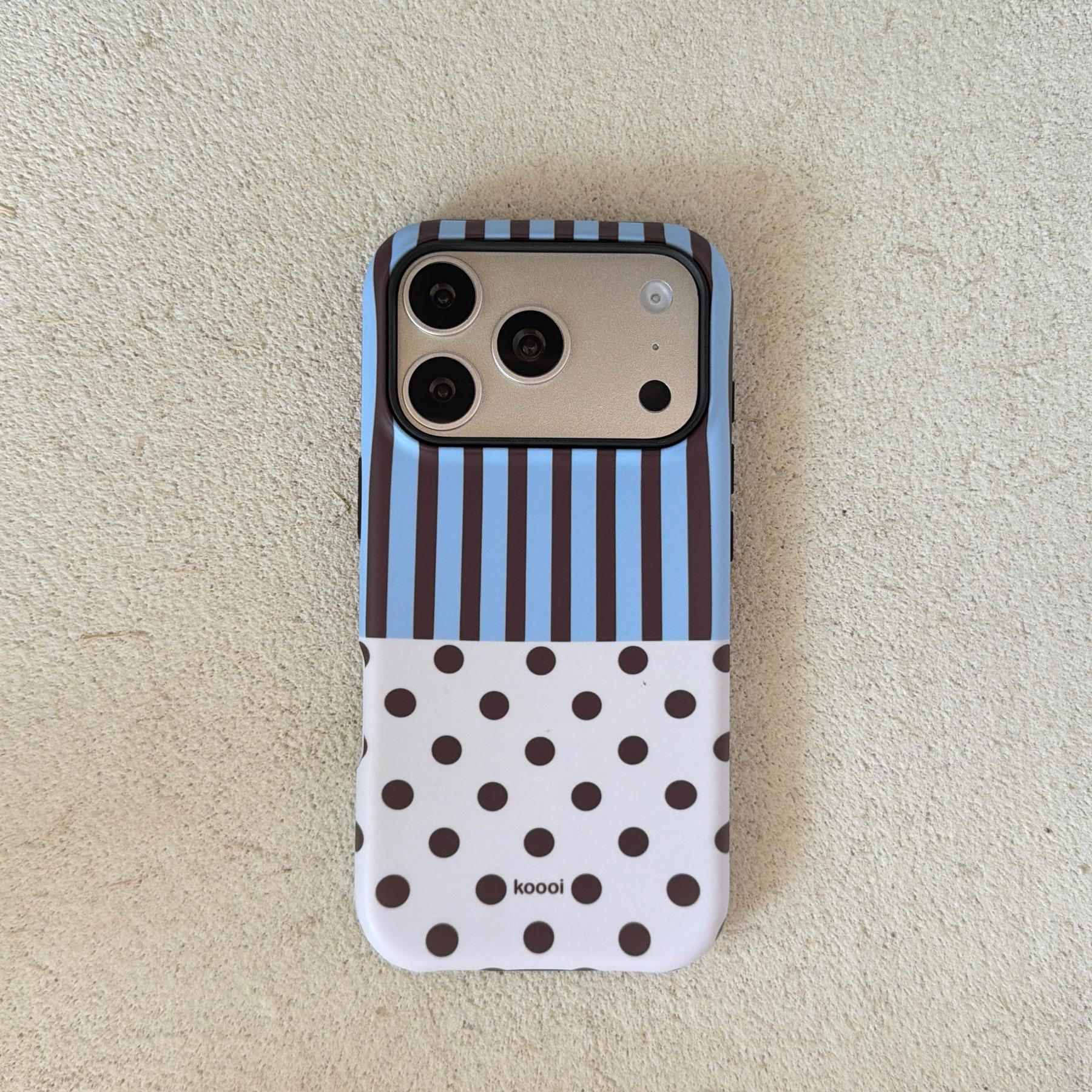 

Stylish Stripe Splicing iPhone 17 Pro Max Case with Love Heart Bracket & Magnetic Sleeve for Apple 16P iPhone 16 Pro