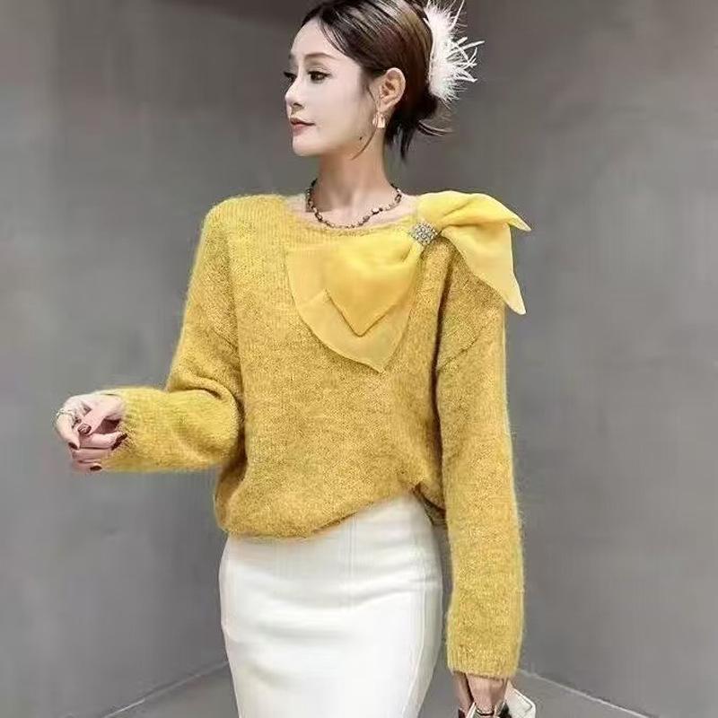 Elegant Bow Knit Sweater - Women's Fashionable Autumn/Winter Base Layer Knitwear