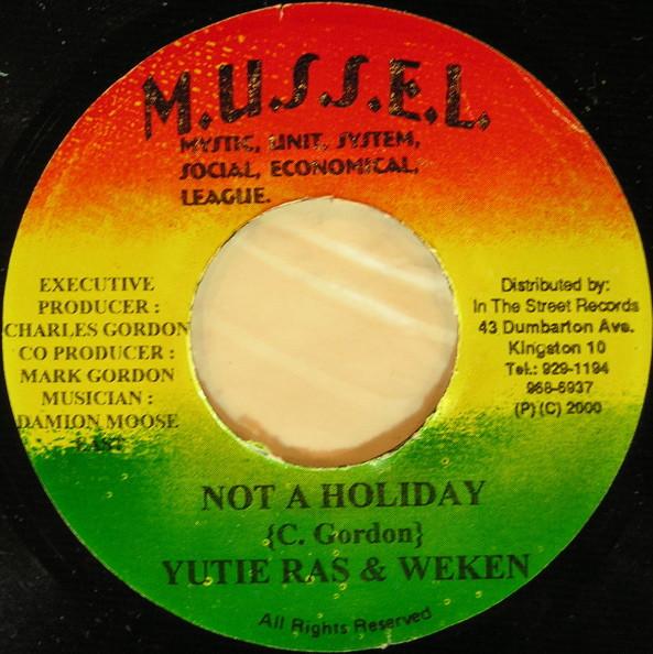 

7inch Record TANYA STEPHENS / YUTIE RAS & WE-KEN - Leave Me Alone / Not A Holiday NONE M.U.S.S.E.L. 2002 Jamaica Reggae, Ska & Dub Used