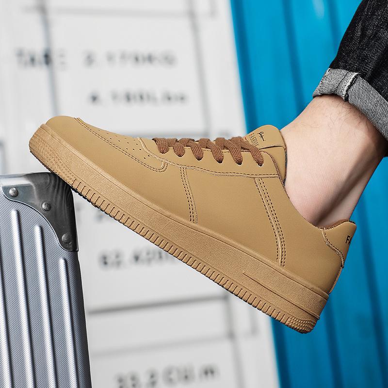 Men's Oversized Breathable Fashionable Retro Board Shoes Sports and Casual Shoes Thick Soled White Shoes