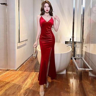 Red Velvet Spaghetti Strap Evening Gown - Women's Sexy Formal Dress for Spring & Autumn