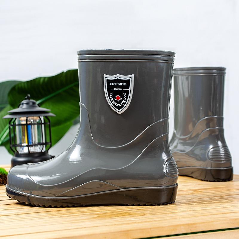 Medium Tube Men's Rain Shoes Water Shoes Non-slip Design Flat Bottom Fashion Rain Boots Takeaway Fishing Kitchen Chef Waterproof Glue Shoes