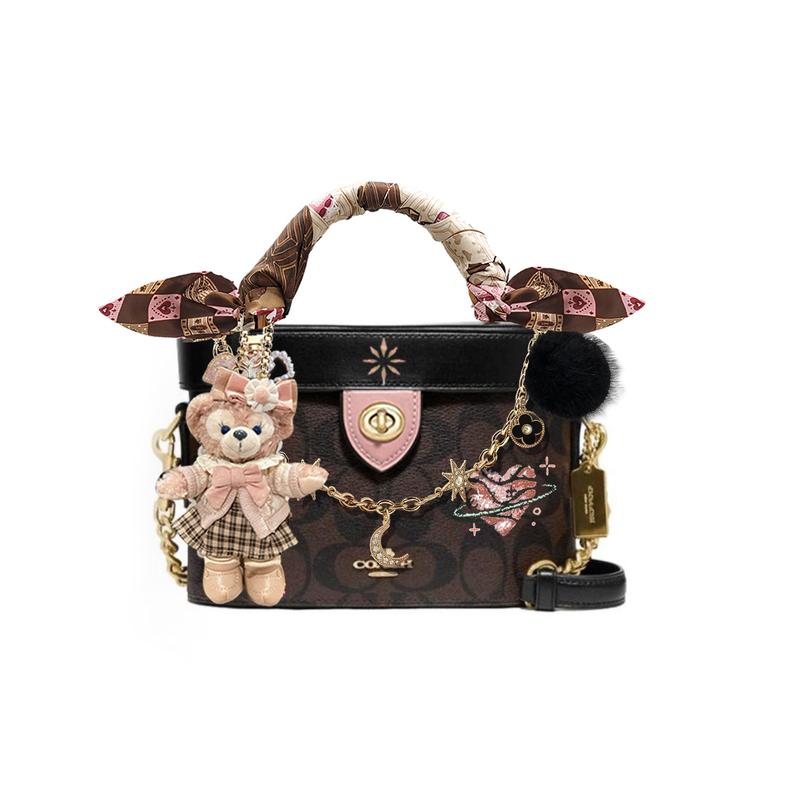 

COACH handbag [Customized bag] Kay 20 classic presbyopia logo logo zipper closure star moon sun chain doll fur ball ribbon Night talk basic style чорний