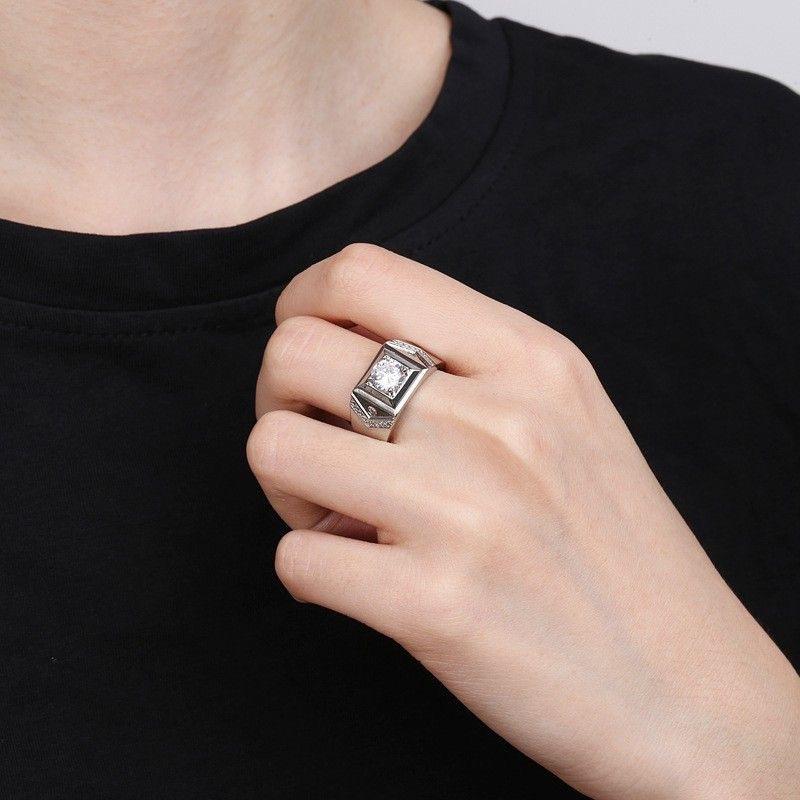 New Live Ring Imitation Mozzarella Diamond 1 Carat Men's Fashion Personality Boss Wedding Ring Jewelry