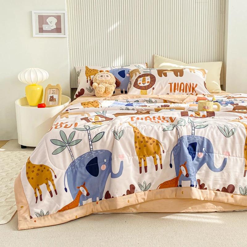 Cartoon Animals Pattern Summer Quilt 100% Cotton Air Conditioning Quilted Quilt Skin-friendly Breathable for Kids Boys Girls