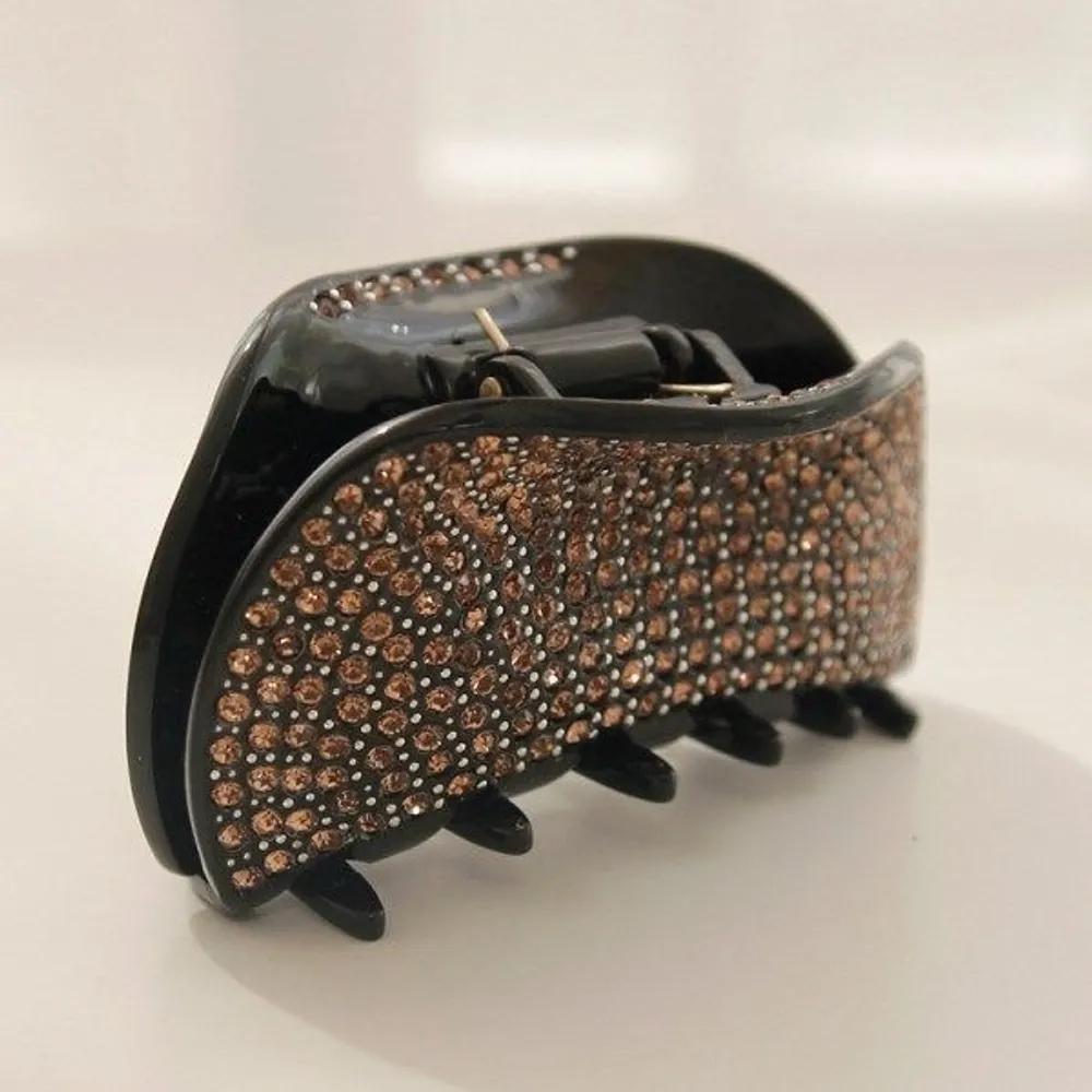 bydaisy Cubic Half-moon Wave Premium Hair Clip Bh0743