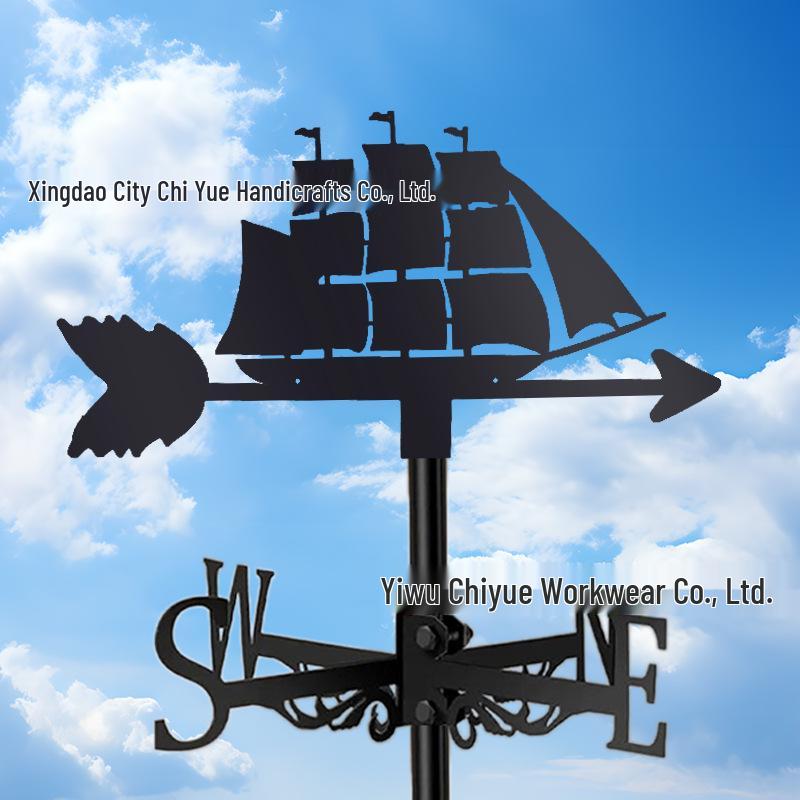Weather Vane Ornament: Outdoor Wrought Iron Spray-Painted Roof Decoration Metal Craft