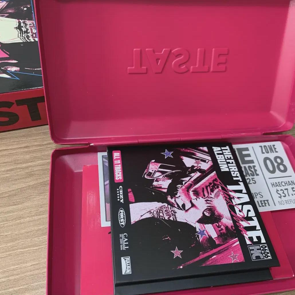 

NCT Хэчан Вкус Жестяная Коробка Релиз Альбома