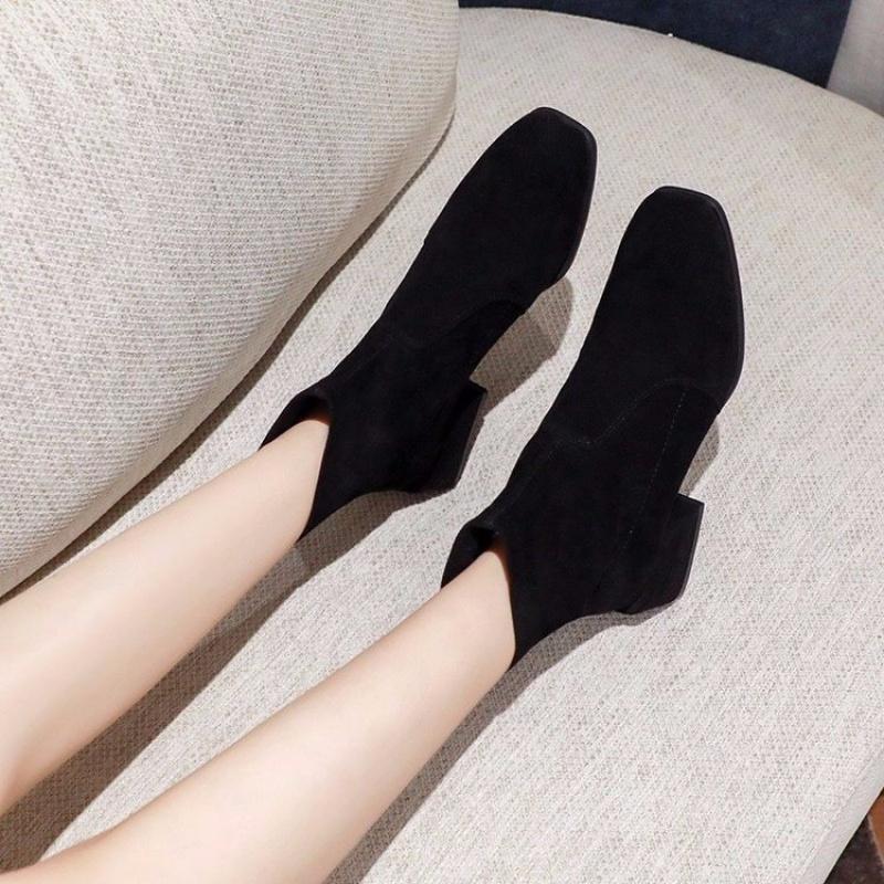 Suede Boots Women Short Boots 2025 New Autumn and Winter Thick Heel Medium Heel Slim Boots Black Plus Velvet Women's Boots