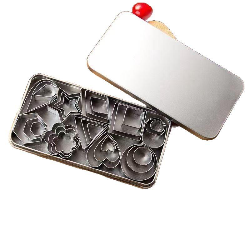 

Набор из 30 штук формочек для печенья из нержавеющей стали - Формы в виде сердца, звезды, цветка для DIY выпечки