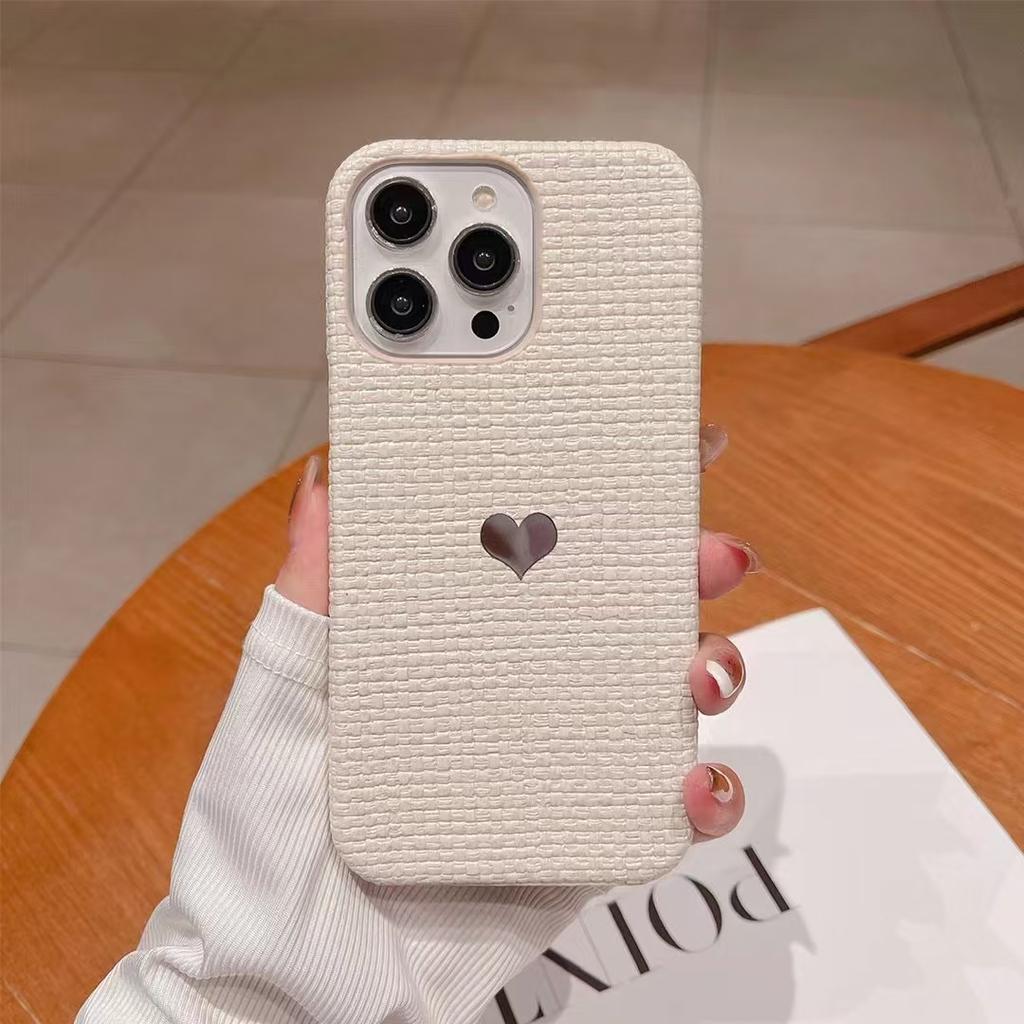 Woven Pattern Heart-shaped Phone Case Suitable for iPhone 11/12/13/14/15/16/PRO/PROMAX/PLUS