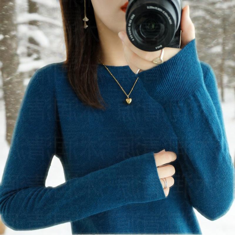 Round Neck Sweater Pullover Sweater Solid Color Long-sleeved Women's Inner Wear
