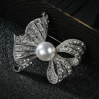 Broches y joyería para el cuerpo