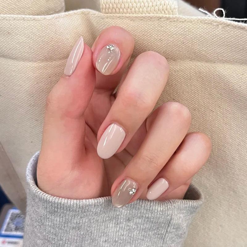 

Патчи для ногтей «Кошачий глаз» с блестками ручной работы класса люкс — Носимые и стильные для студентов Handmade M Size 10 Pieces/Bag