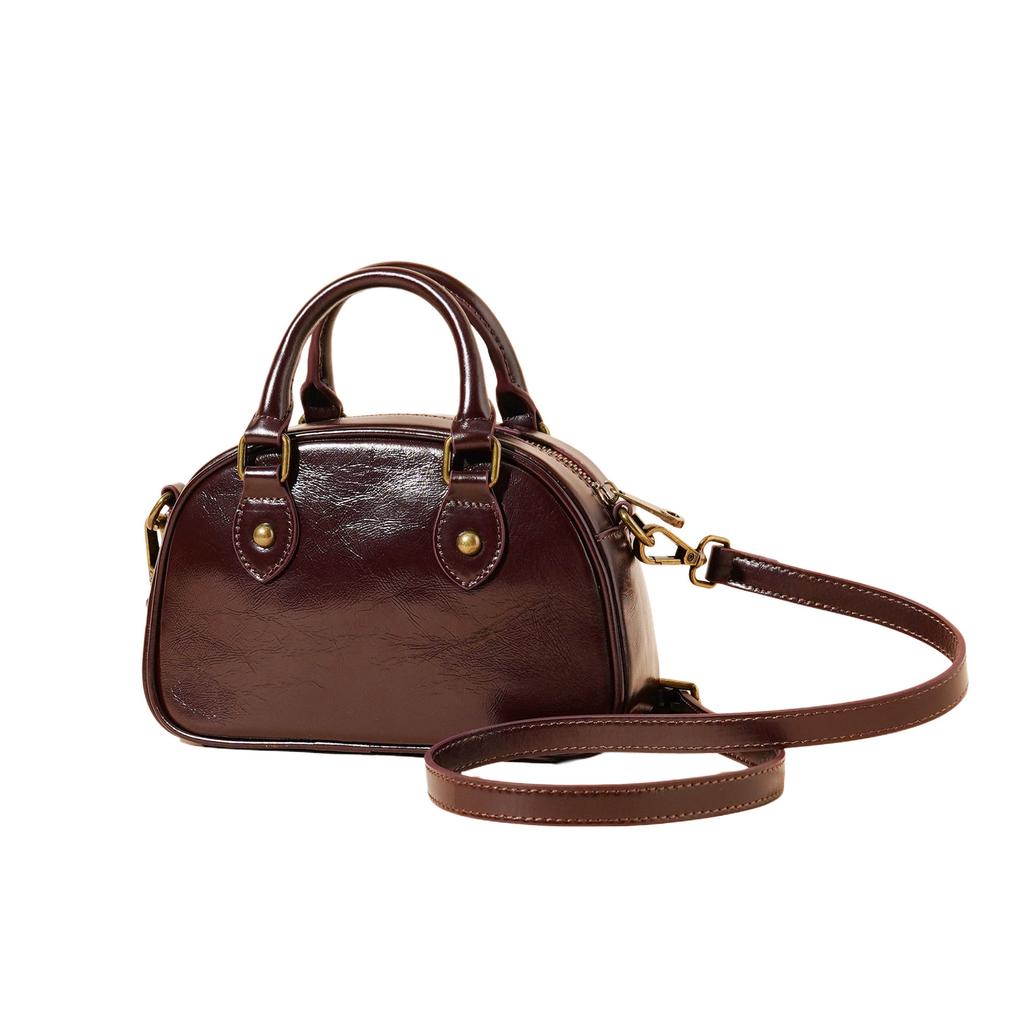 Premium Sense Niche Bowling Bag Women's 2025 New Shoulder Messenger Bag Popular Versatile Handbag