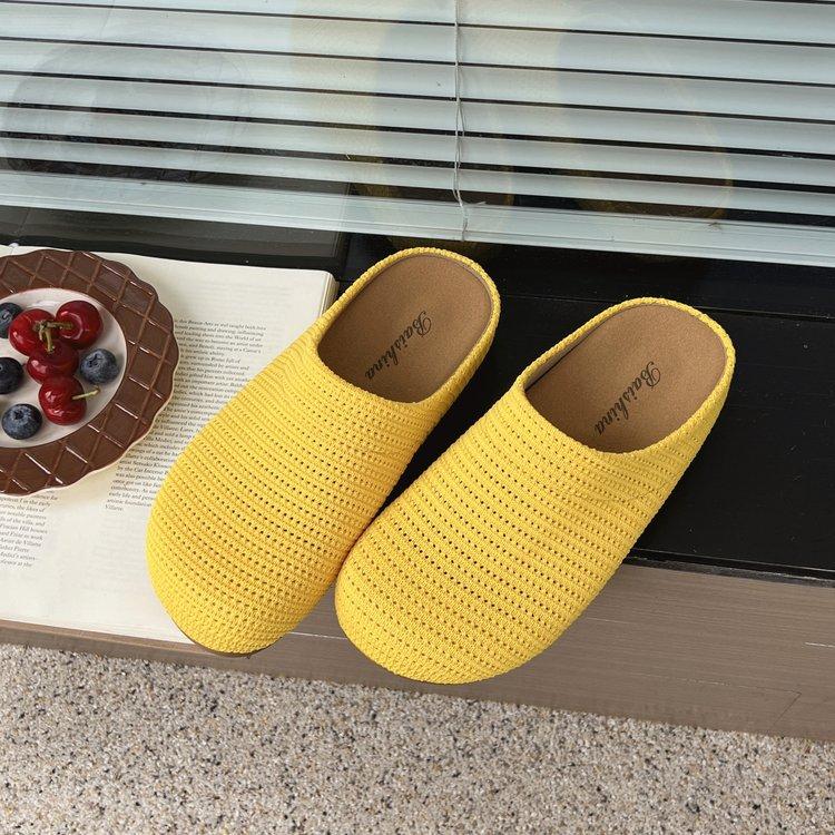 

2025 new bag head half slippers women s summer wear French retro cool slippers home soft-soled beach shoes 35 жёлтый