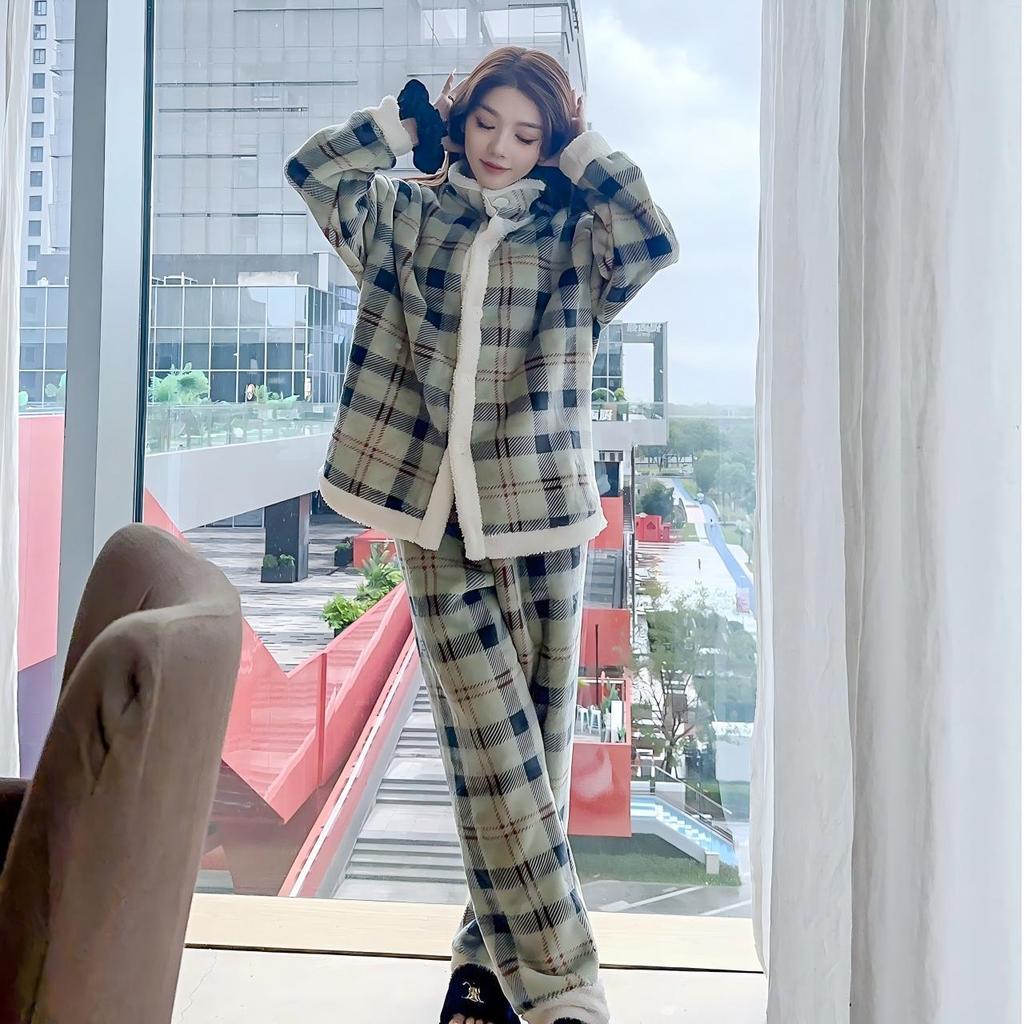 Women's Plus Size Coral Fleece Pajama Set - Plush, Thickened, Warm Lambswool for Autumn/Winter; Wearable Outdoors