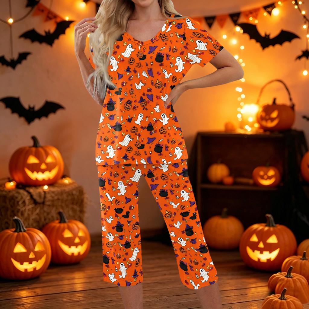 Women Two Piece Set Halloween Print Short Sleeve Top Seven Quarter Pants Casual Lounge Pajama Set for Daily Wear
