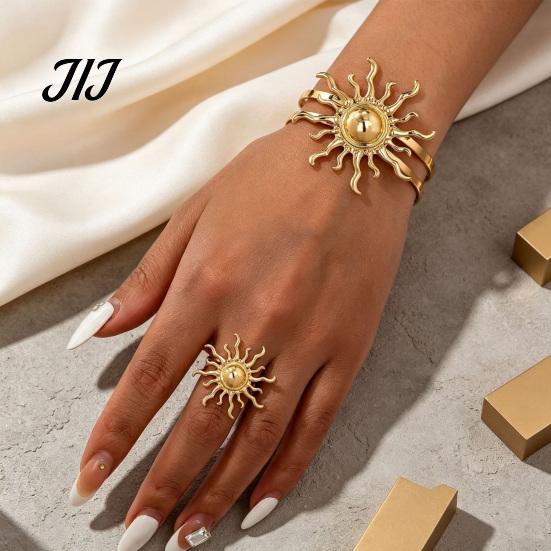 Women Hand Jewelry 2Pcs Retro Sun Bangle Ring Set, Open Adjustable Cuff Bracelet Golden Tone & Ring, Plated Statement for Set