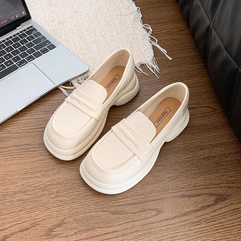 

Women s Platform Flat Loafer Slippers with Thick Soles, Round Toe, Low Heel, Wear-resistant for Spring and Autumn 2025. Size 39
