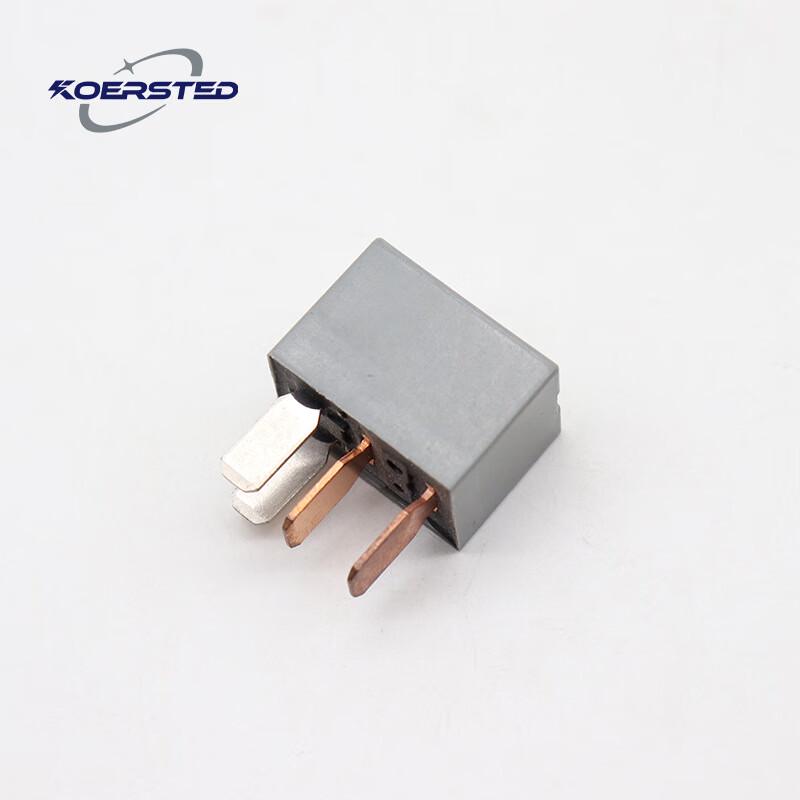 Korsted Automotive Relay and Fuse Box Kit CN plug (adapter included)