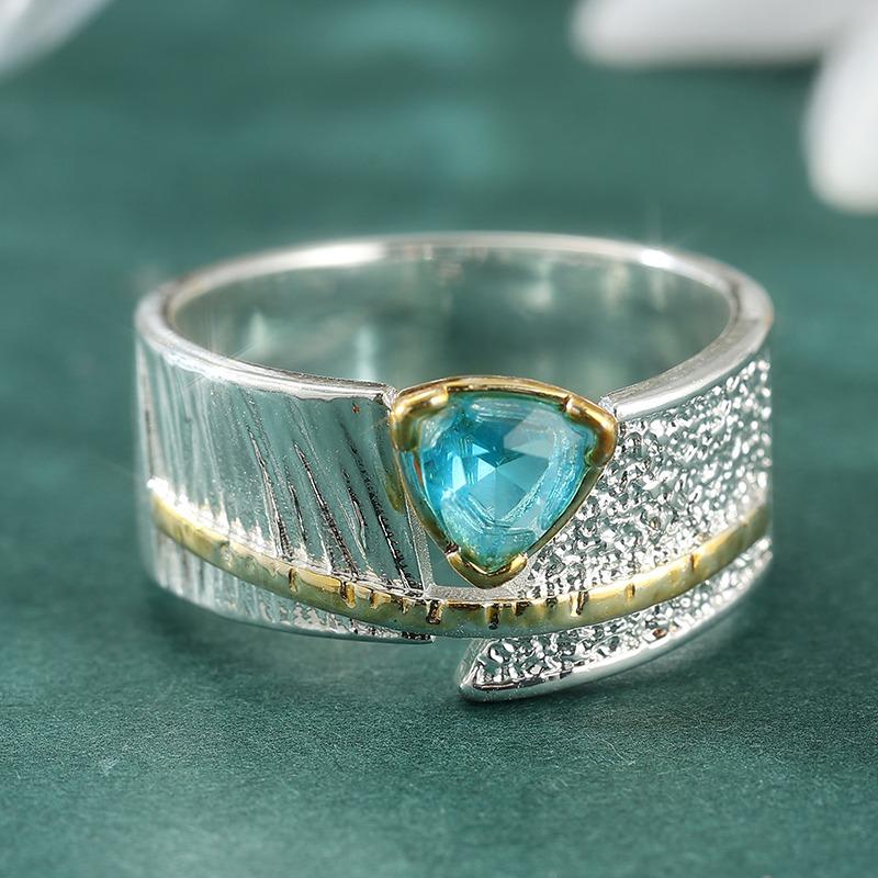 Sparkling Inlaid Sea Blue CZ Women's Ring Vintage Two Color Hand Carving Daily Wear Party Jewelry Anniversary Gift