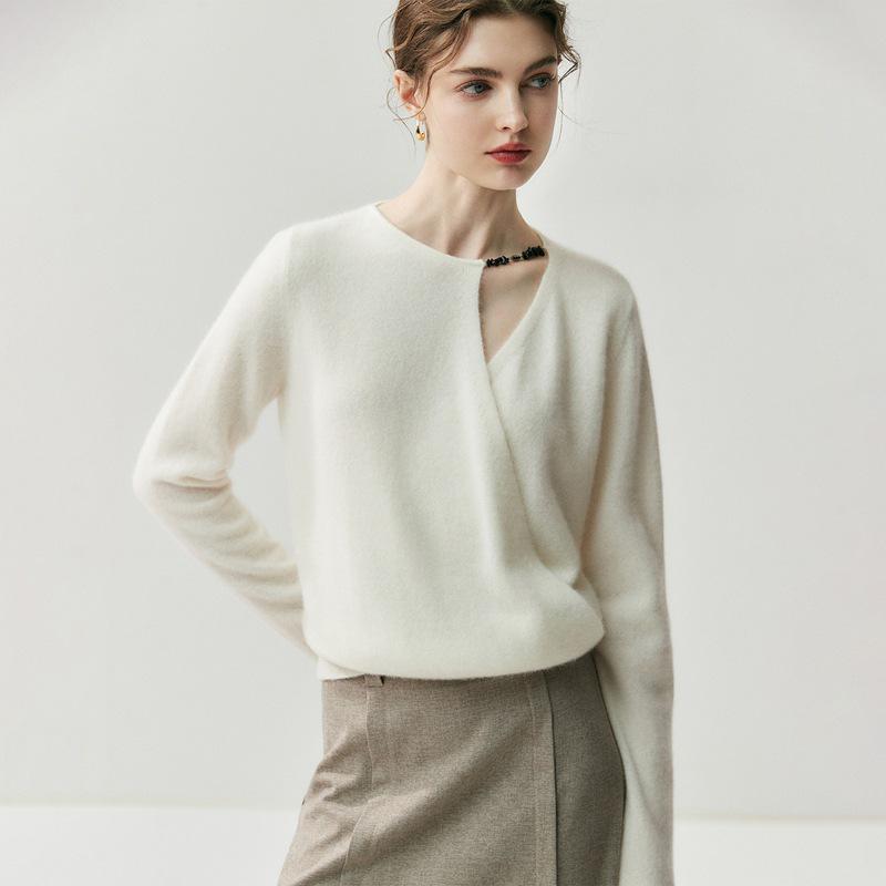 

Women s Asymmetrical Cross-Collar Cashmere Sweater with Rolled Cuffs – Elegant Autumn/Winter Knitted Base Layer Medium