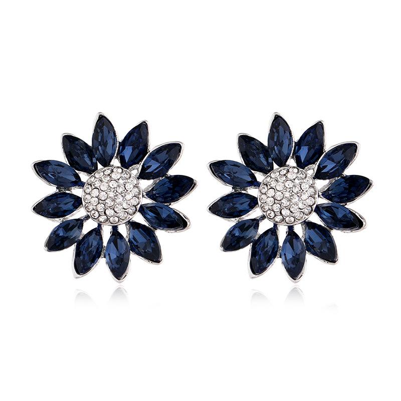 S925 silver needle fashion personality crystal stud earrings femininity exaggerated simple earrings versatile flower diamond ear jewelry