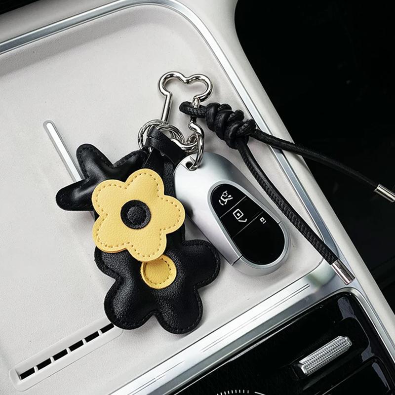 Yogodlns Flower Faux Leather Bag Charm, Braided Cord Cute Leather Star Accessory Bag Pendant for Women Girls